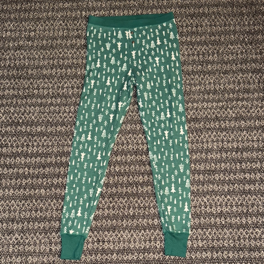 Old Navy Women’s Green Tree Print Pajama Bottoms
